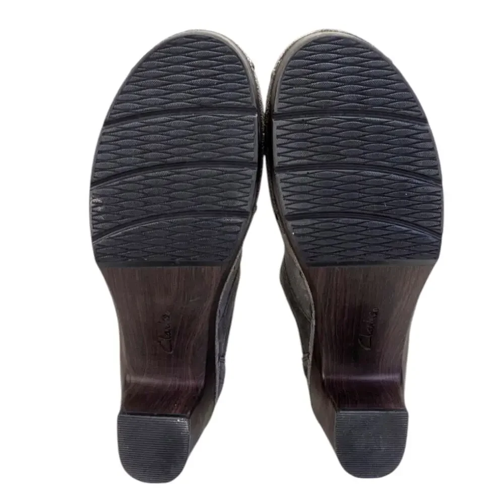 Clarks Ledella Booties Size 11M  EUC   S3774